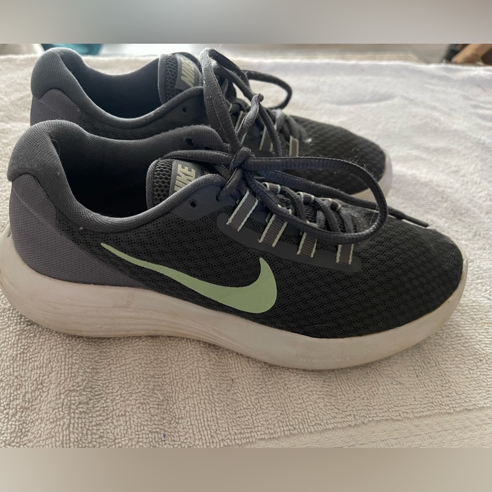 Nike LunarConverge Women’s Size 7